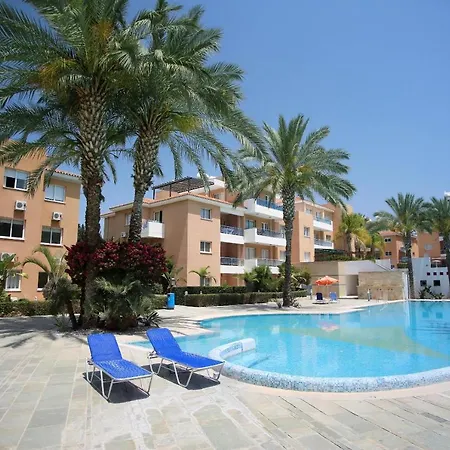 Dom wakacyjny Iris Village 2 Bedroom / 2 Bathroom Townhouse *