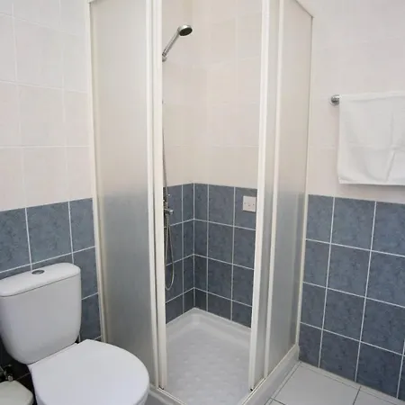 Dom wakacyjny Iris Village 2 Bedroom / 2 Bathroom Townhouse Pafos
